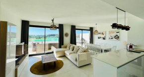 Penthouse moderne et cosy pour vos vacances accessible à pied depuis la plage
